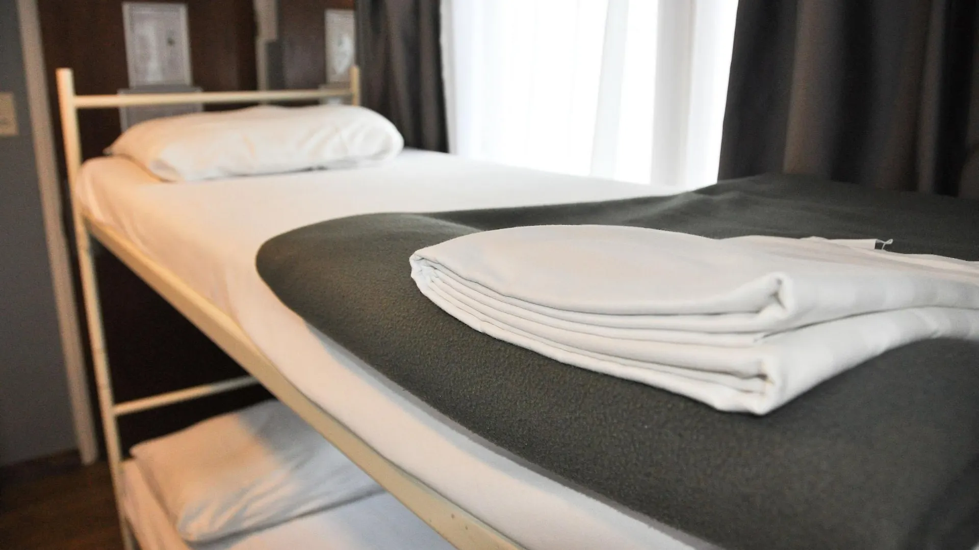 Travel Hotel Amsterdam
