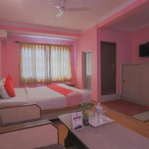 Hotel Oyo 789 Shivam Plaza