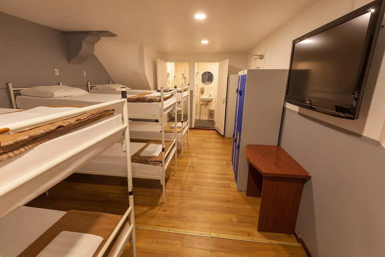 Travel Hotel Amsterdam 2*,