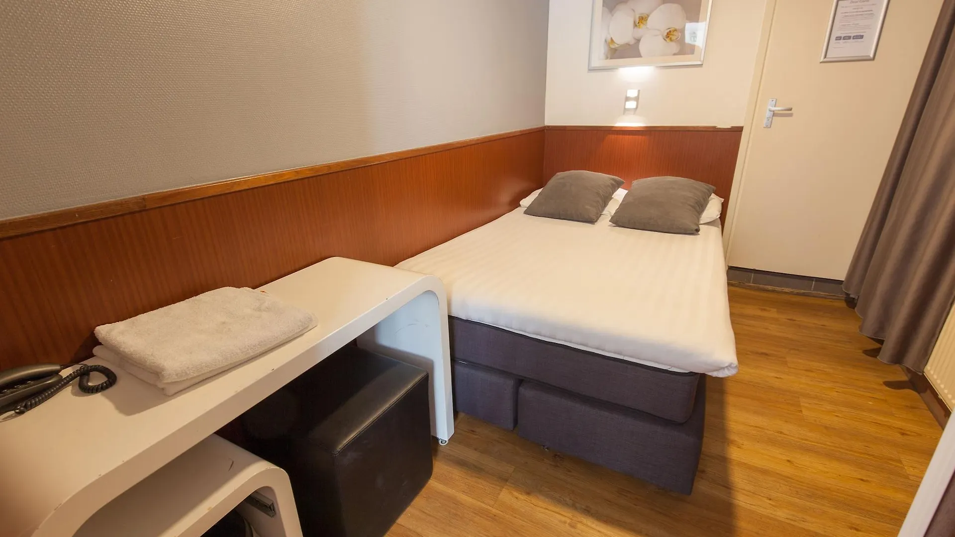 Travel Hotel Amsterdam