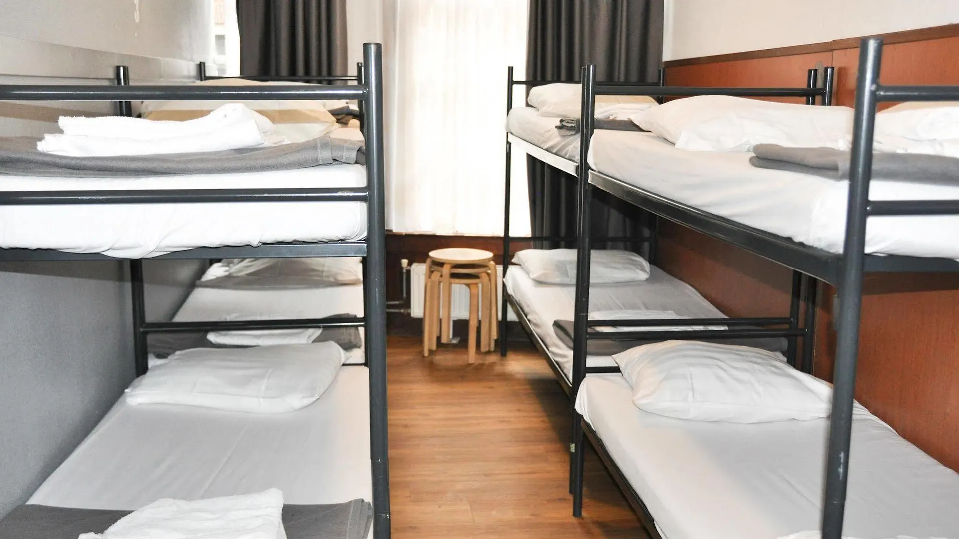 Travel Hotel Amsterdam