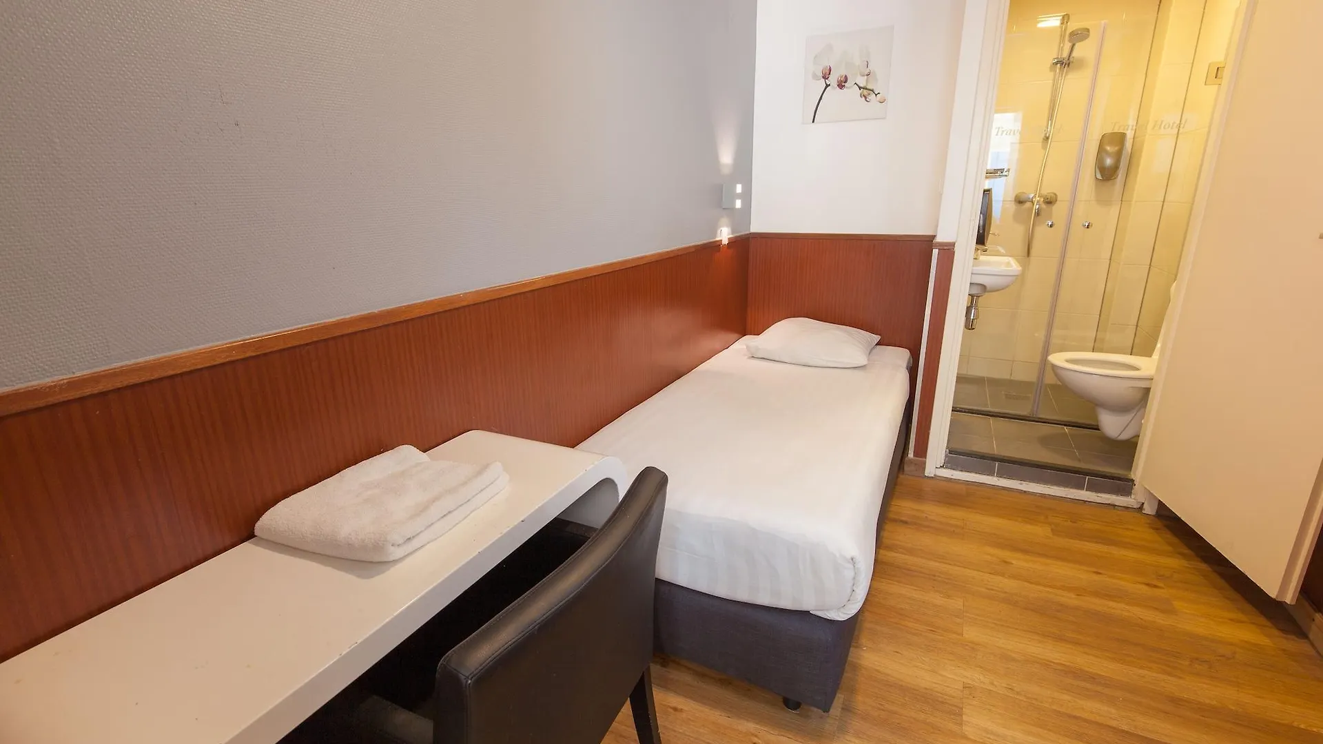 Travel Hotel Amsterdam