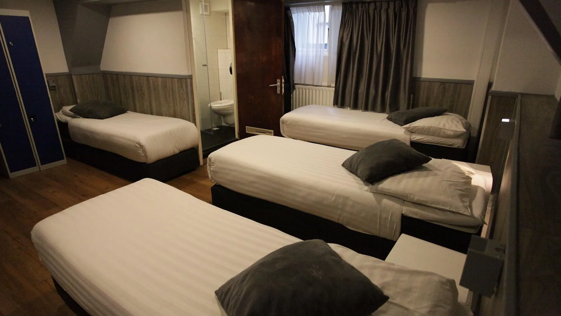 Travel Hotel Amsterdam