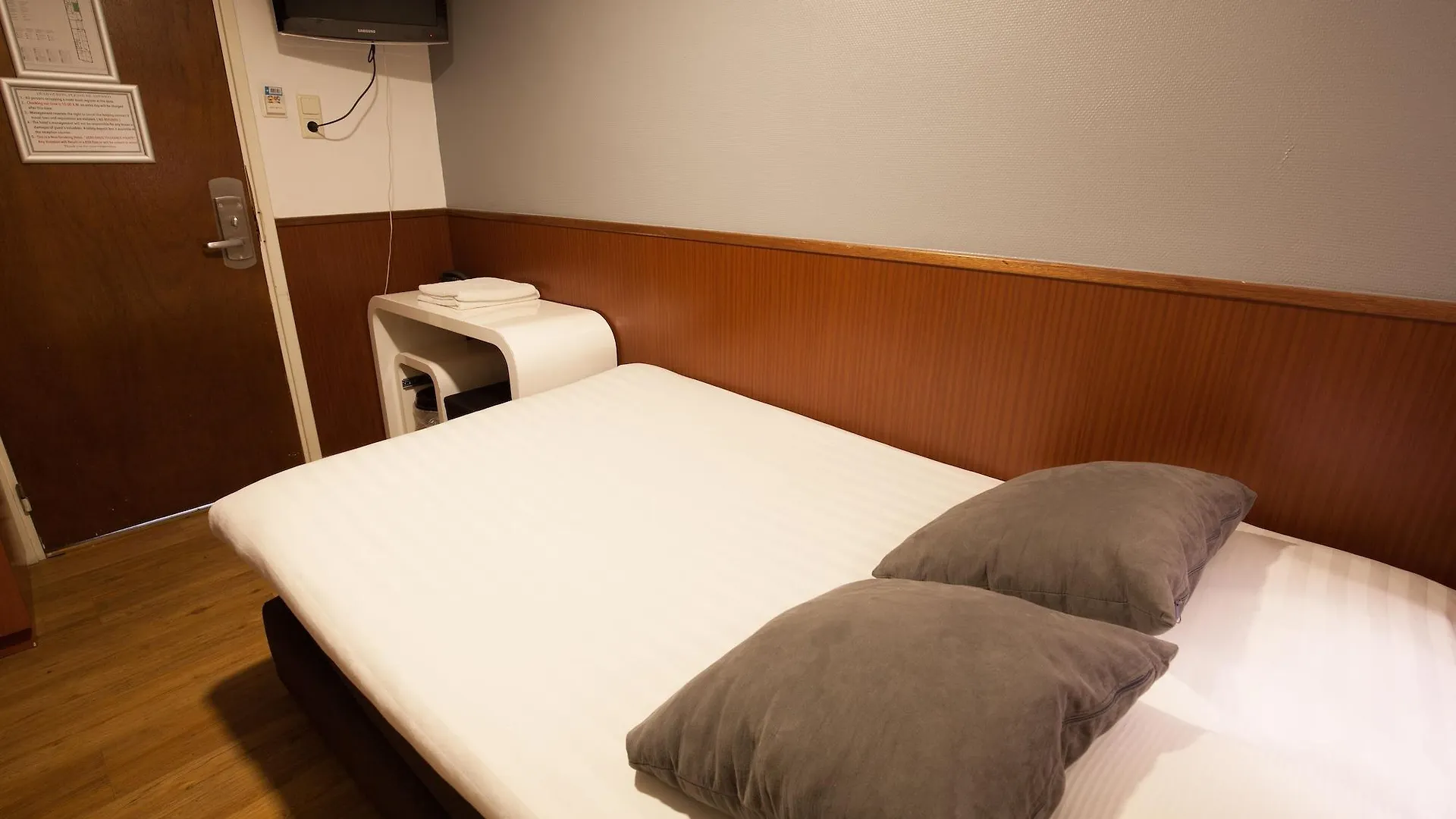 Travel Hotel Amsterdam