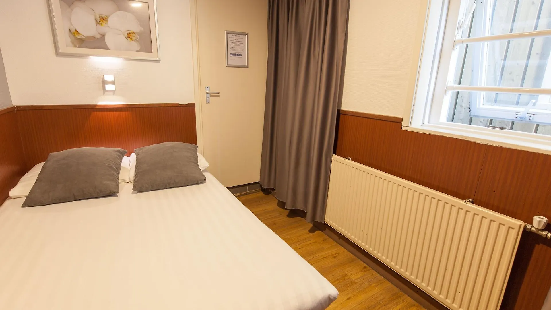 Travel Hotel Amsterdam
